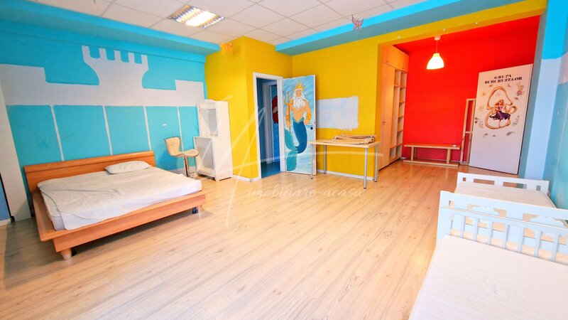 Prelungirea Ghencea apartament rar cu 5 camere si curte de 358 mp